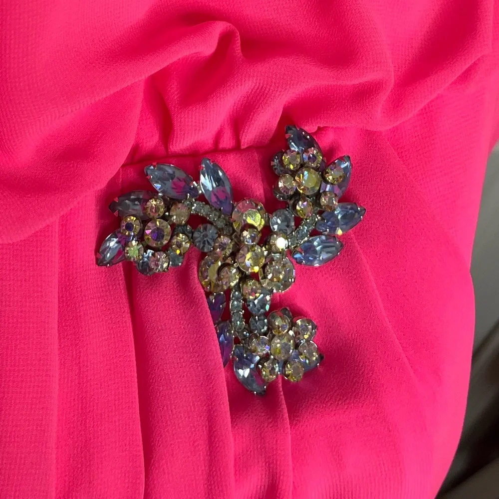 Gianni Bini Hot Pink Ruffle Sleeves Mini Dress Jewel Size Medium Lightweight - Picture 3 of 7